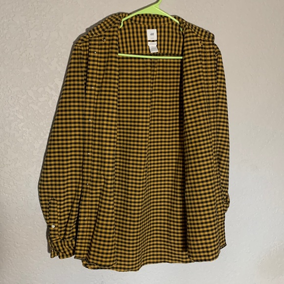 Men’s Yellow & Black Plaid Button Down Shirt - Picture 2 of 6